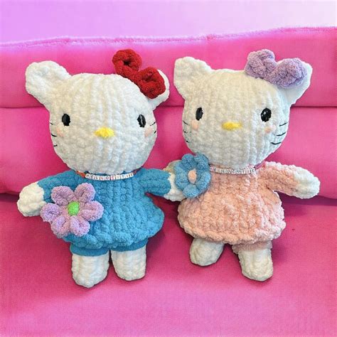 FLUFF-N-EZ (patent pending) The Chunky Yarn Fluffing Tool! Discover the