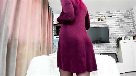 Elegant Brunette Milf