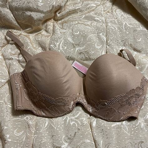 Victoria S Secret Intimates Sleepwear Nwot Nude Victorias Secret Body By Victoria