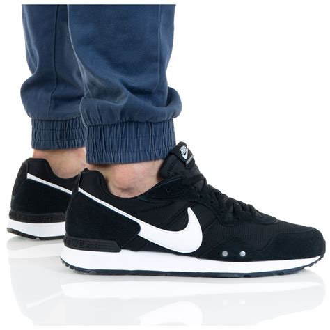 КРОССОВКИ NIKE МУЖСКИЕ VENTURE RUNNER CK2944-002 ЧЕРНЫЕ купить в ...