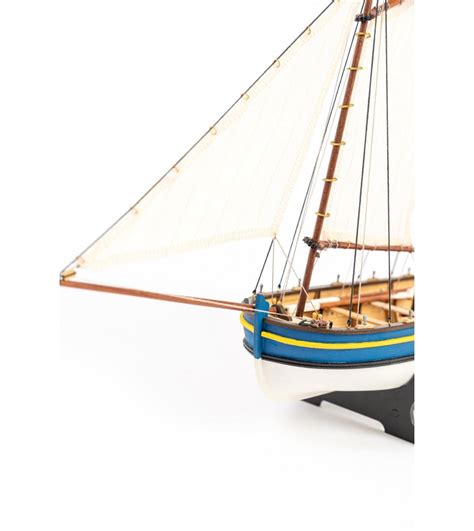 Artesania Latina HMS Endeavours Longboat Scale Canada S Largest Selection Of Model