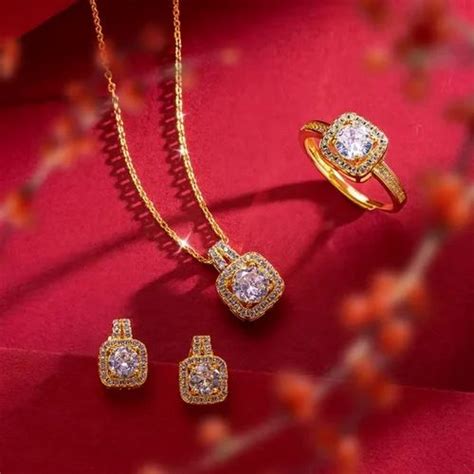 golden stylish women jewellery combo set    set   delhi