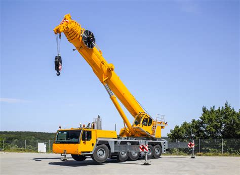 Liebherr Muestra Su Nueva Grúa Móvil De Cinco Ejes Ltm 1160 52 En La