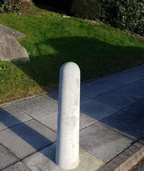 Car Park Bollards Wiltshire Bollards Swindon Gloucestershire