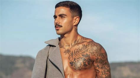 Assessor e modelo trans expõem Yuri Meirelles Quem come gay também é gay Pheeno