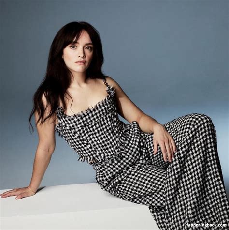 Olivia Cooke Nude The Fappening Photo 2362970 FappeningBook
