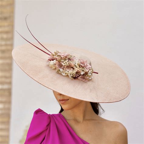 Ladies hats for a wedding 60 photos - Astyledwedding.com