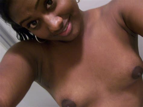 Ebony Teen Paris Takes Selfies While Showing Her Big Ass Puffy Nipples CoedCherry