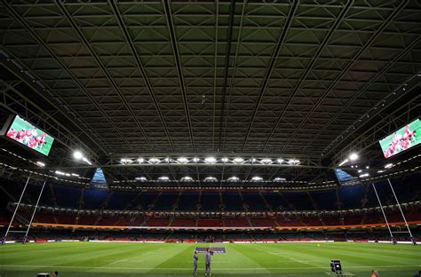 Does Wembley Have a Roof? (Everything You Need to Know About Wembley