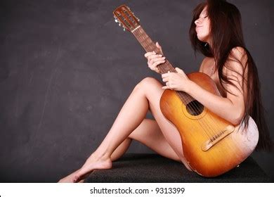 3 Hundred Naked Woman Guitar Royalty Free Images Stock Photos Pictures Shutterstock