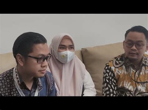 Live Septia Kecewa Putra Siregar Tidak Hadir Di Sidang Cerai Youtube