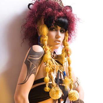 Em Diamond Babe Page Watch This Supermodel On FreeOnes