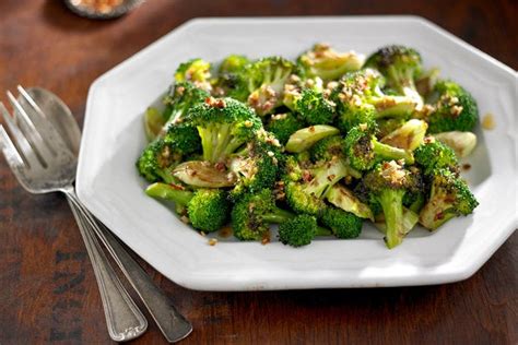 Broccoli With Anchovies And Garlic Recipe Nyt Cooking