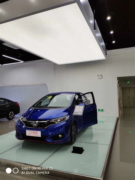 4011 переводная ПВХ Натяжная потолочная пленка для выставки автомобилей ...