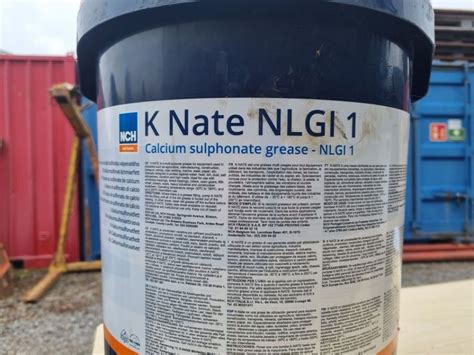 Fettburkar/Grease cans 18kg NCH NLGI 1/NLGI 2 till salu. På Retrade kan ...