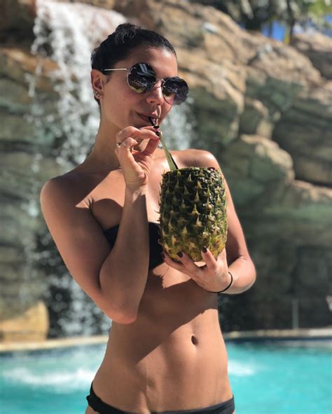 Hayley Erbert Nude Sexy 50 Photos TheFappening