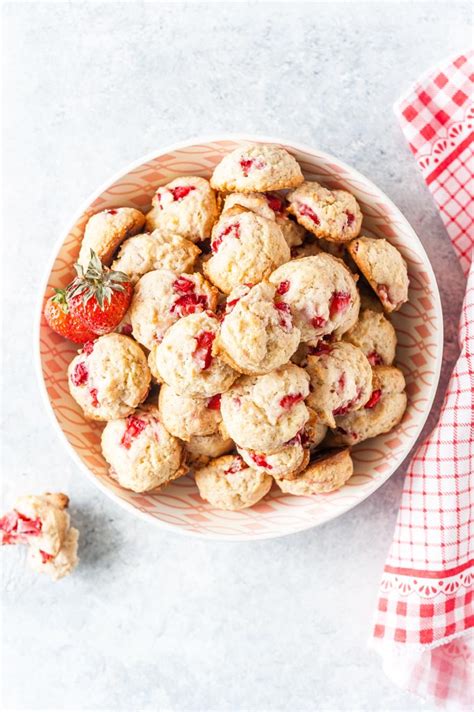 Strawberry Cookies