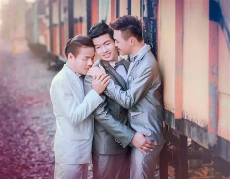 Trío gay boda de 3 homosexuales en Tailandia CromosomaX