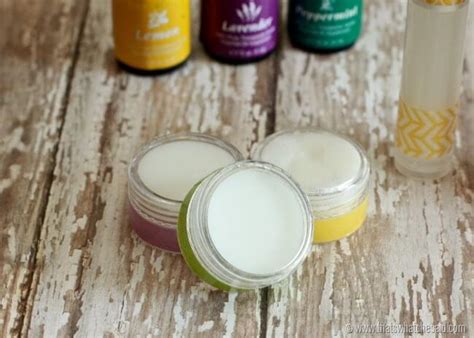 How To Make Your Own Lip Balm Thats What {che} Said