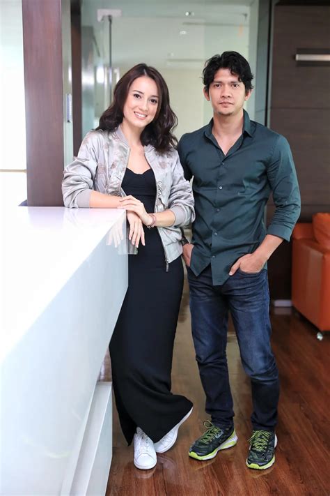 Julie Estelle, The Sexy Fighter dari Film Headshot - Entertainment