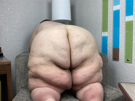 Love Showing Off My Fat Ass Nudes Bhmgonewild Nude Pics Org