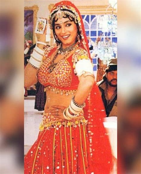 Happy Birthday Madhuri Dixit Best 15 Iconic Looks Of Dhak Dhak Girl