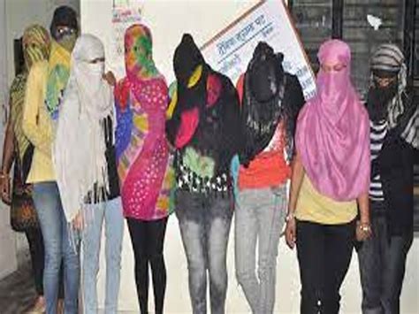 Sex Racket In Spa Center Manager And Staff Used To Send Pictures Of Girls On Phone