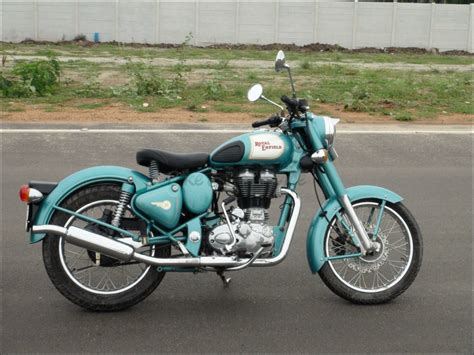 Royal Enfield Classic in Waiting for 8 to 10 Months!