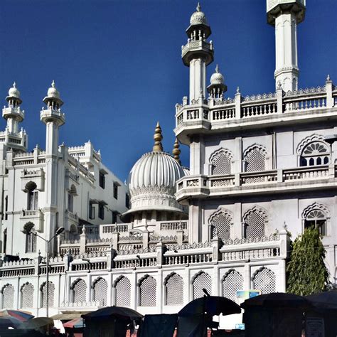 7 Mecca Masjid Hyderabad One Of The Oldest And Largest Mosques In The