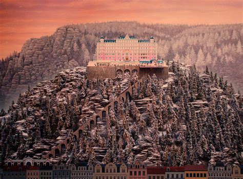 Wes Anderson Evokes Nostalgia in ‘The Grand Budapest Hotel’ - The New ...