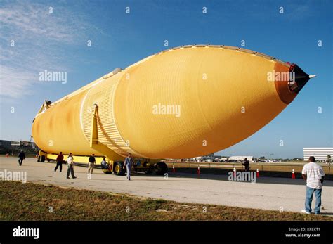 externaltank  res stock photography  images alamy