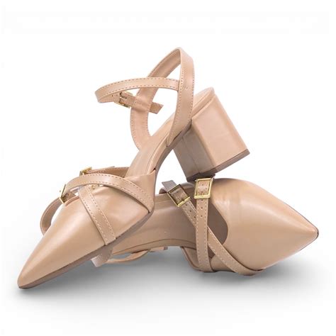 Slingback Salto Bloco Fivela Nude Conforto e Elegância para o Dia