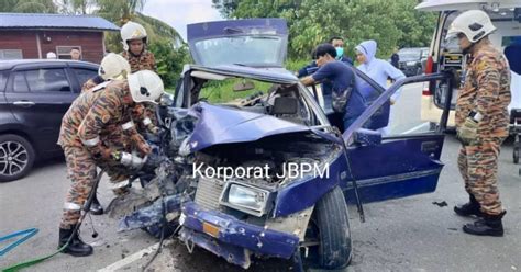 Dua Kereta Bertembung Seorang Maut Bayi Dan Ibu Terselamat Berita