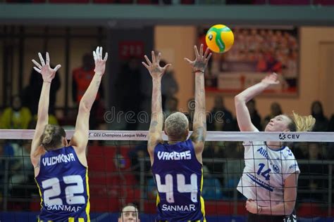 Fenerbahce Opet Vs Allianz MTV Stuttgart CEV Champions League Volley