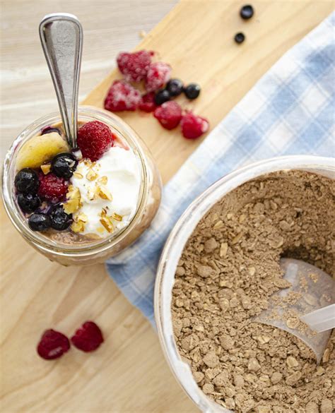 Naked Oats New Chocolate Peanut Butter Banana Oats Review The Goldilocks Kitchen