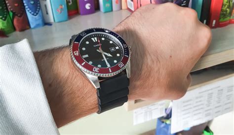 [CASIO Review] MDV-107-1A3 - almost like the Bill Gates' watch ...