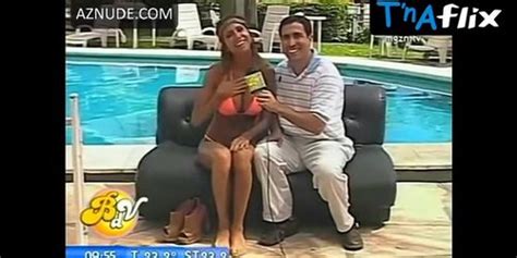 Cinthia Fernandez Thong Bikini Scene In Bien De Verano Tnaflix