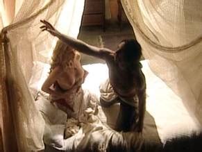 O Quinto Dos Infernos Nude Scenes Aznude