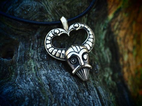 Mask Of Odin Pendant With 2 Ravens And Protection Runes Etsy