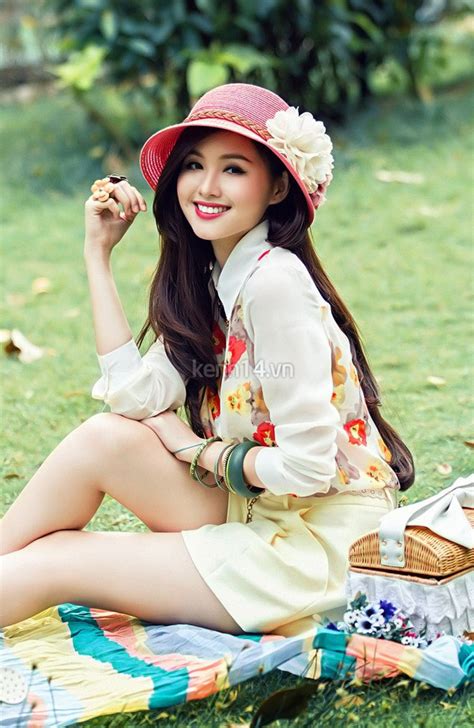 Điểm mặt những hot girl tuổi ngựa đã có nơi có chốn