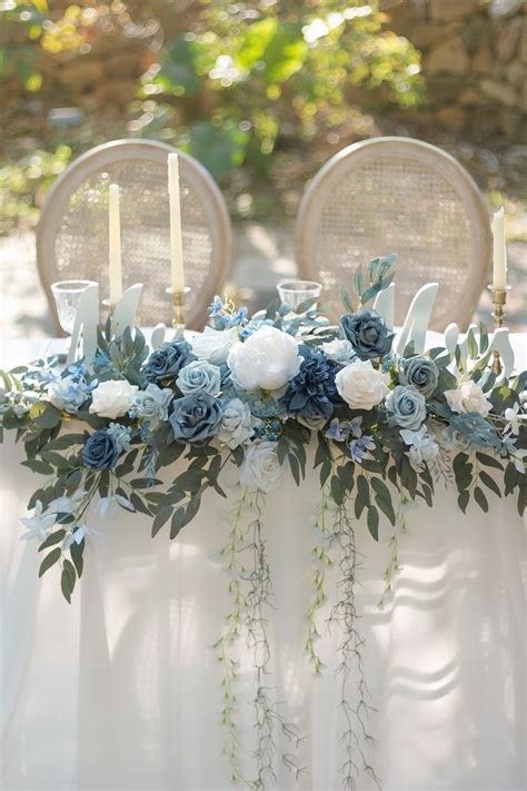 flowers for a blue wedding
