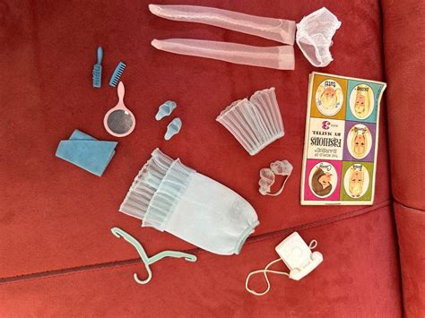 Vintage Barbie Lingerie Gebraucht in Sigriswil für CHF