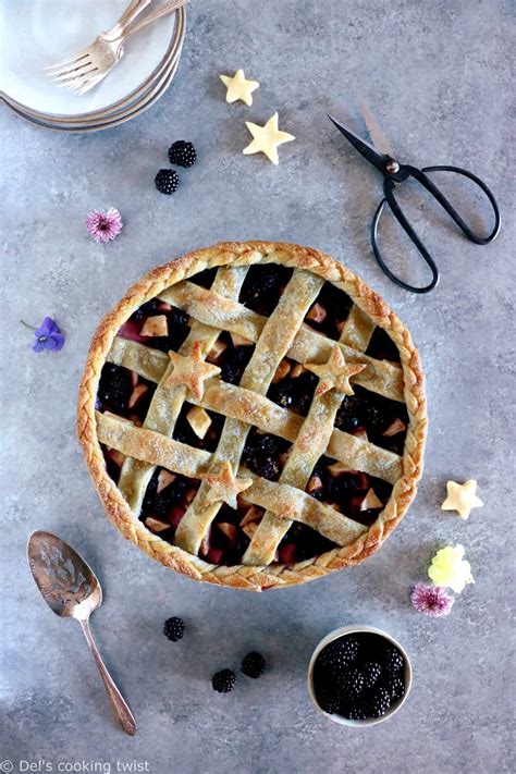 Blackberry Apple Pie - Del's cooking twist