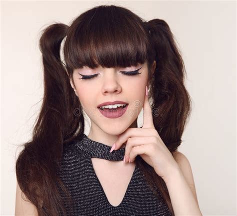 Makeup Hairstyle Brunette Sm