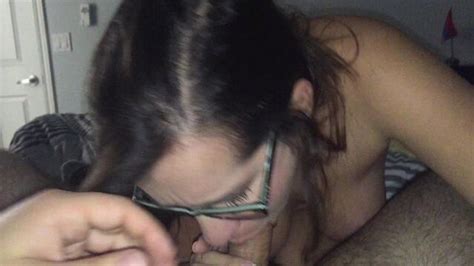 Who Is This Amateur Girl Who Give A Blowjob Like A Pro Name 1534252 NameThatPorn