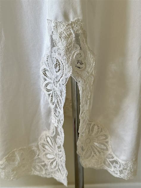 Vintage Lingerie S Shadowline Beige Nude Nylon Lac Gem