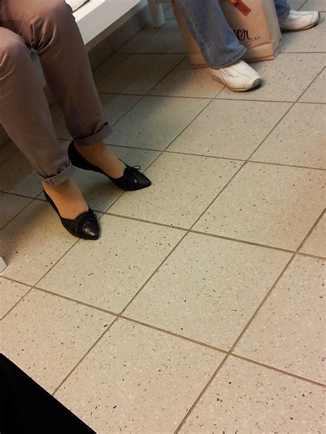 Candid Girl Feet Ballerinas Flats Shoes Porn Pictures XXX Photos Sex Images 1094702 PICTOA