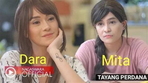 Hot Sexy Cameria Pramita Bikini Pics