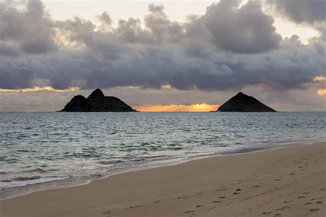 Lanikai Beach Sunrise 4 Kailua Oahu Hawaii Photograph By Brian Harig