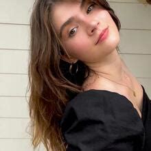 April Brinson Nude Leaks Fapopedia